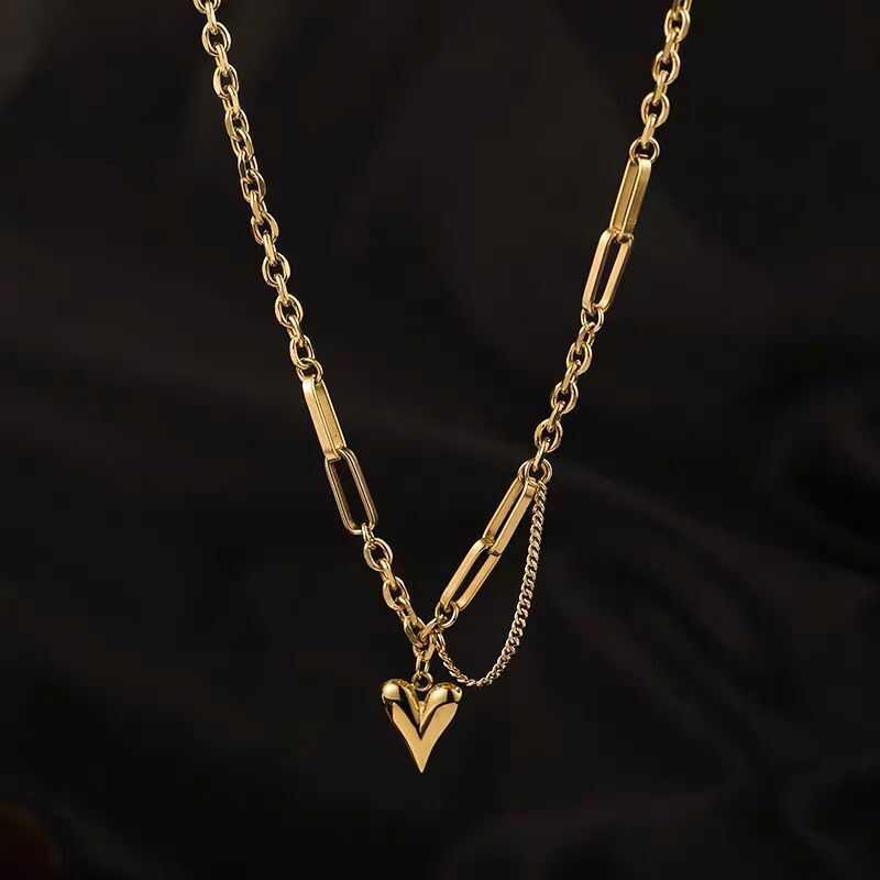 Titanium Steel Necklace Female Love 18K Fashion